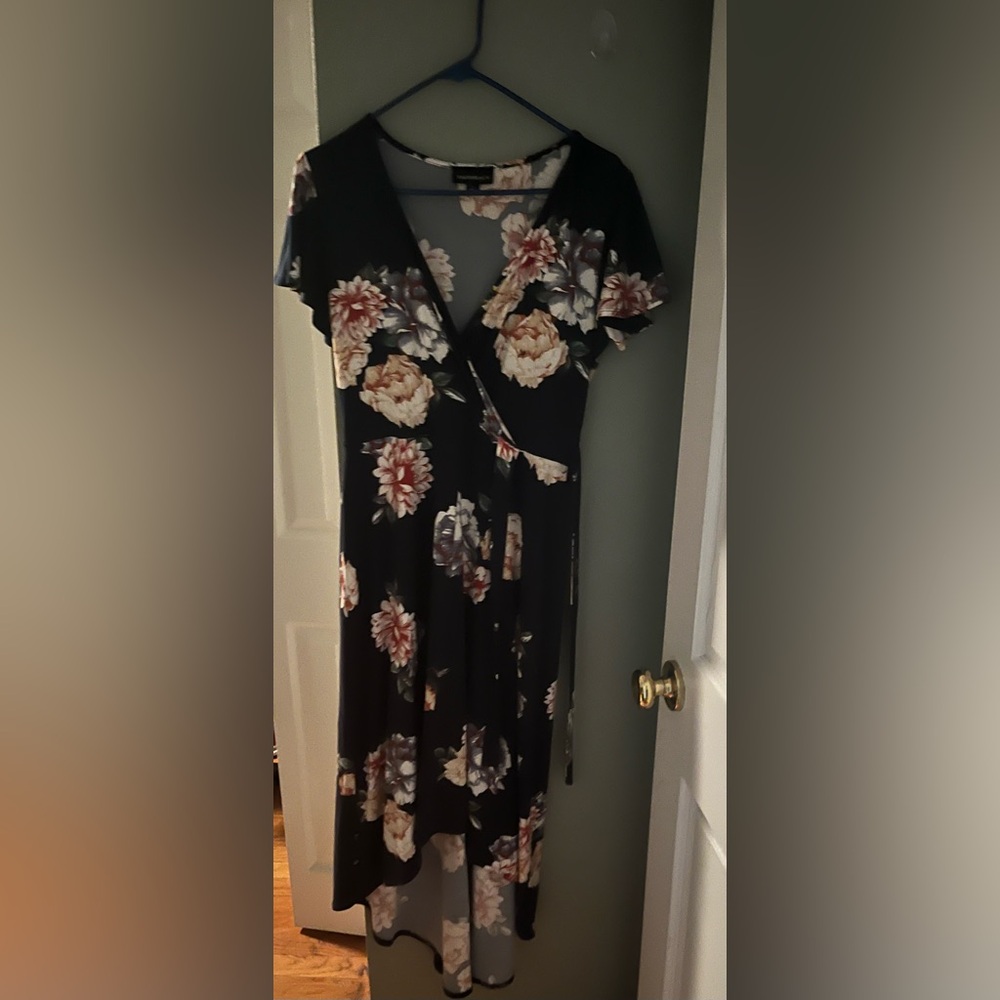 Chic Floral Wrap Dress